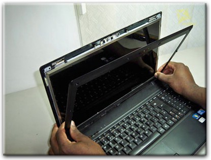 Замена экрана ноутбука Lenovo в Тюмени