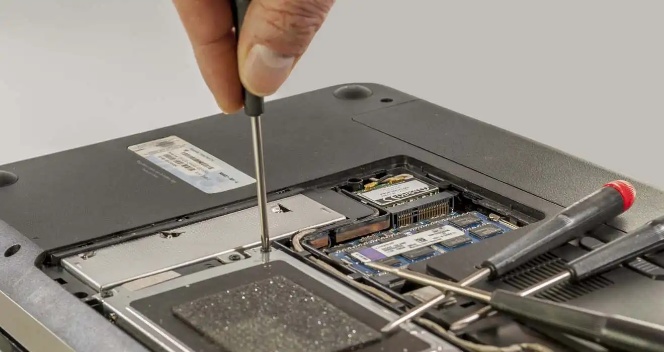 HP ноутбук ремонт в Тюмени