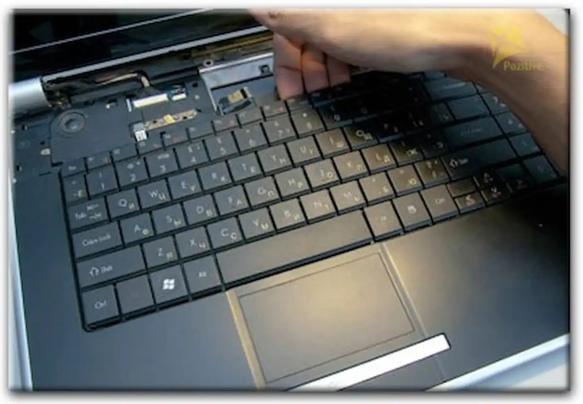Замена клавиатуры ноутбука Packard Bell в Тюмени