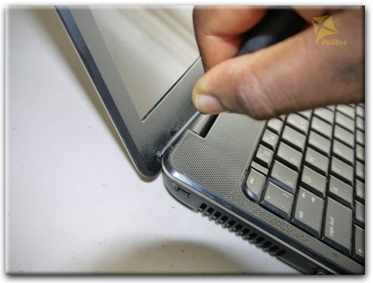 Замена экрана ноутбука Compaq в Тюмени